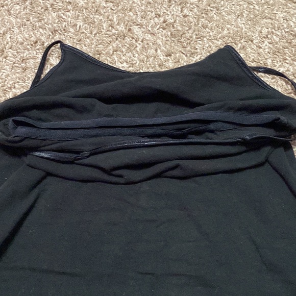 tank top(black) - Picture 3 of 4